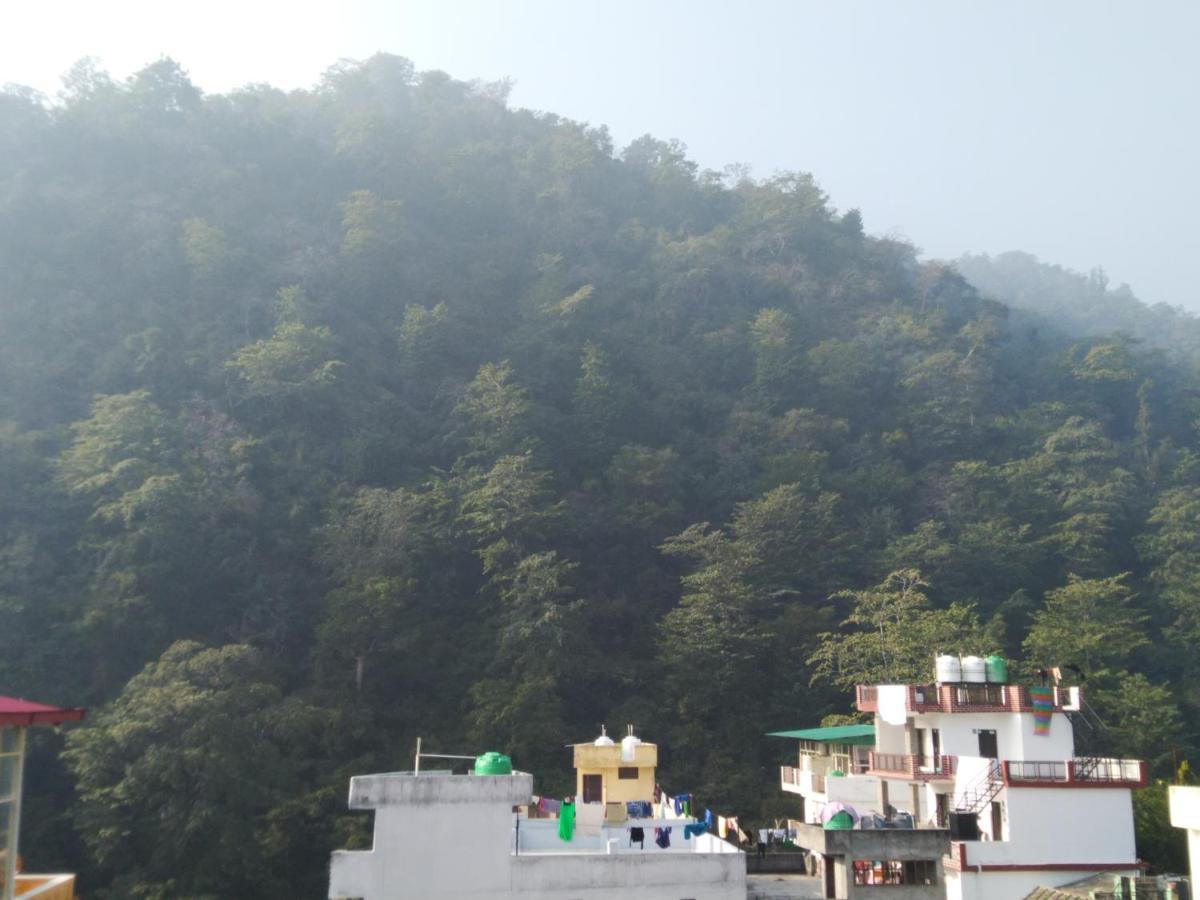 Hotel Aman Rishīkesh Buitenkant foto
