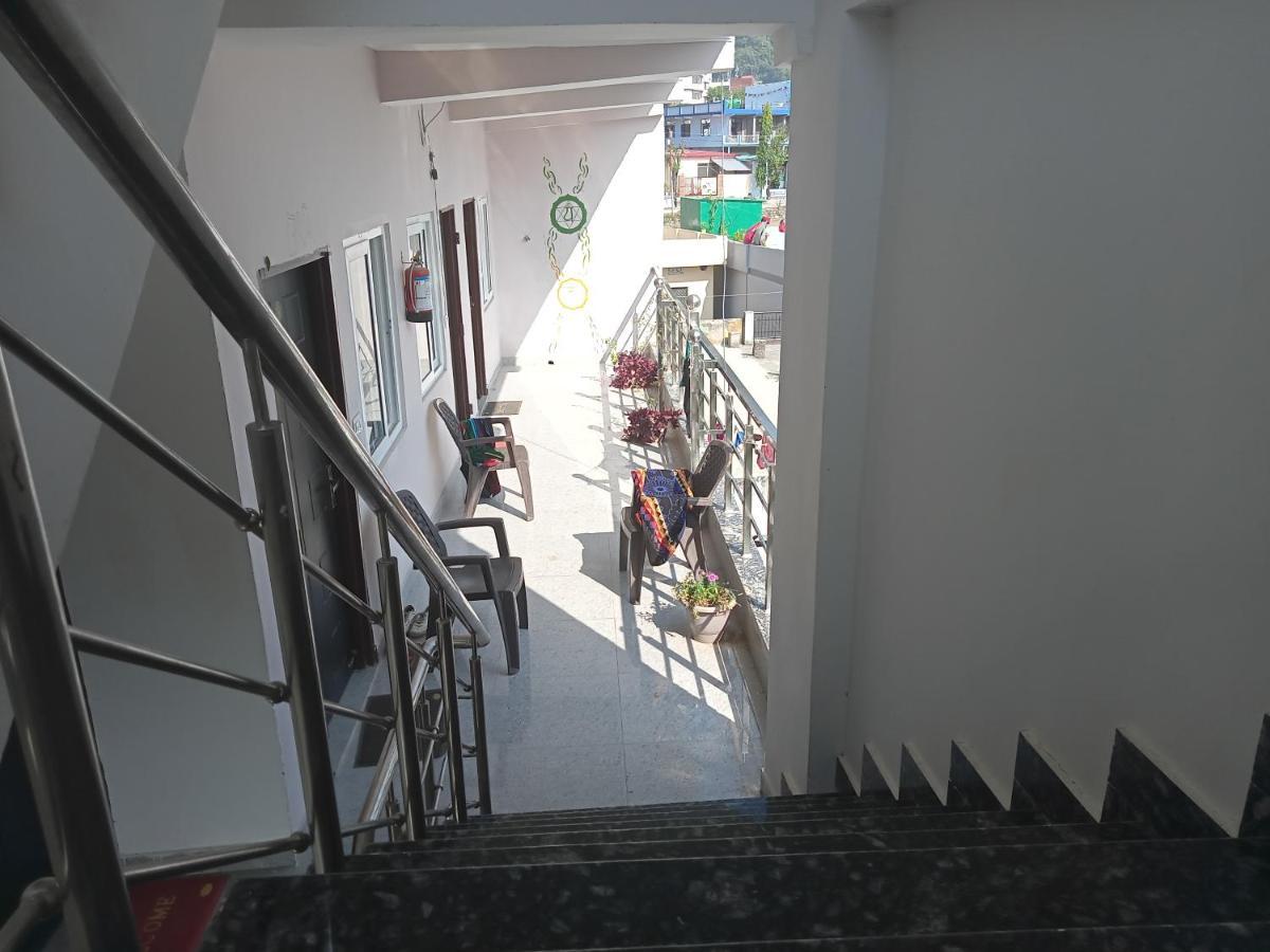 Hotel Aman Rishīkesh Buitenkant foto