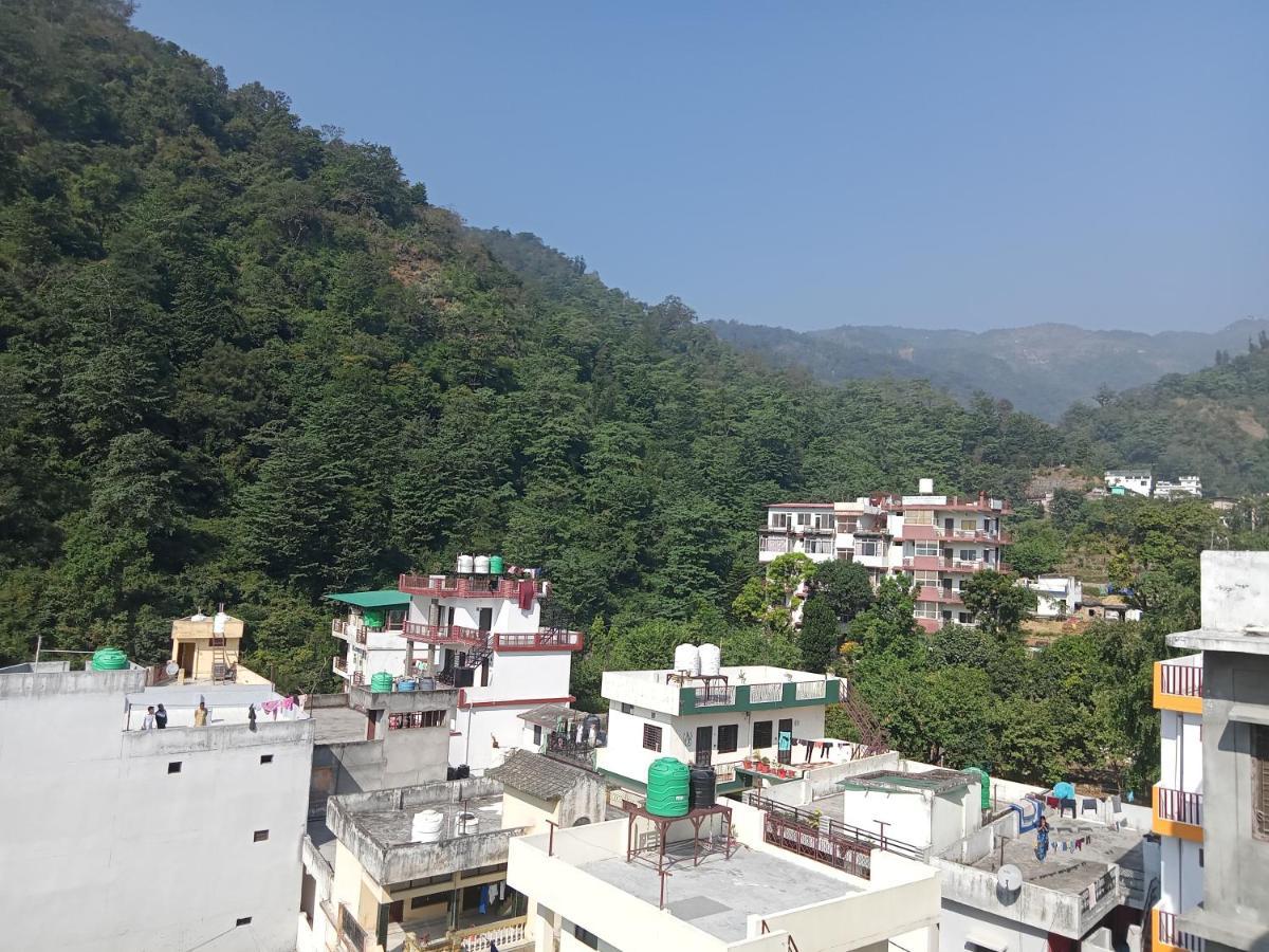 Hotel Aman Rishīkesh Buitenkant foto