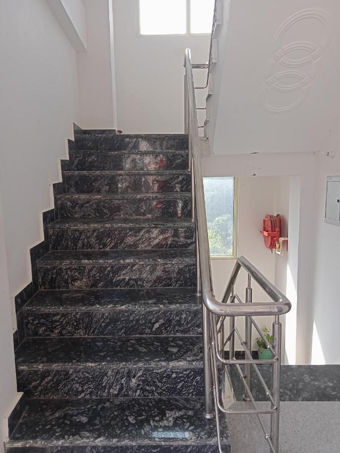 Hotel Aman Rishīkesh Buitenkant foto